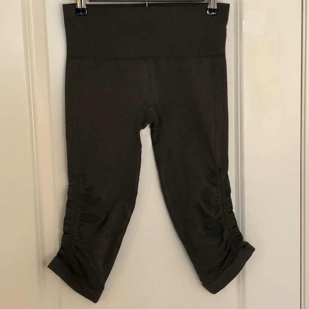 Lululemon In The Flow Crop II Heathered Inkwell grey Sz 4 compression leggings - Picture 4 of 12